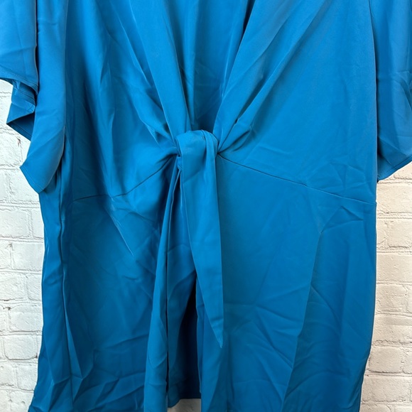 BloomChic Teal Flutter Sleeve Tie Front Keyhole Blouse Top Plus Size 26 4X - Picture 4 of 5